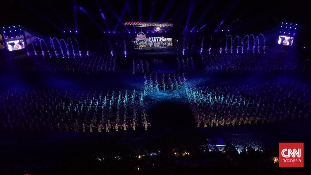 Gandrung Sewu 2026 Hadirkan 1300 Penari dengan Konsep Glow in the Dark