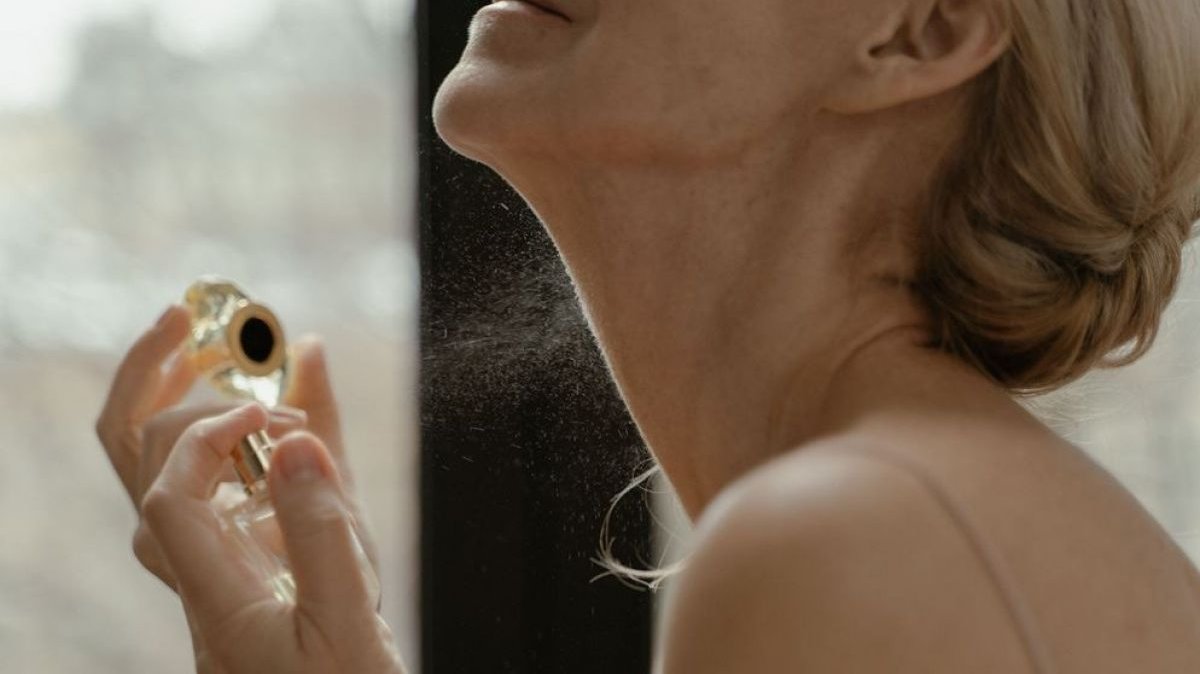 Eloi Coco Bagikan Cara Menjaga Aroma Body Mist Lebih Tahan Lama